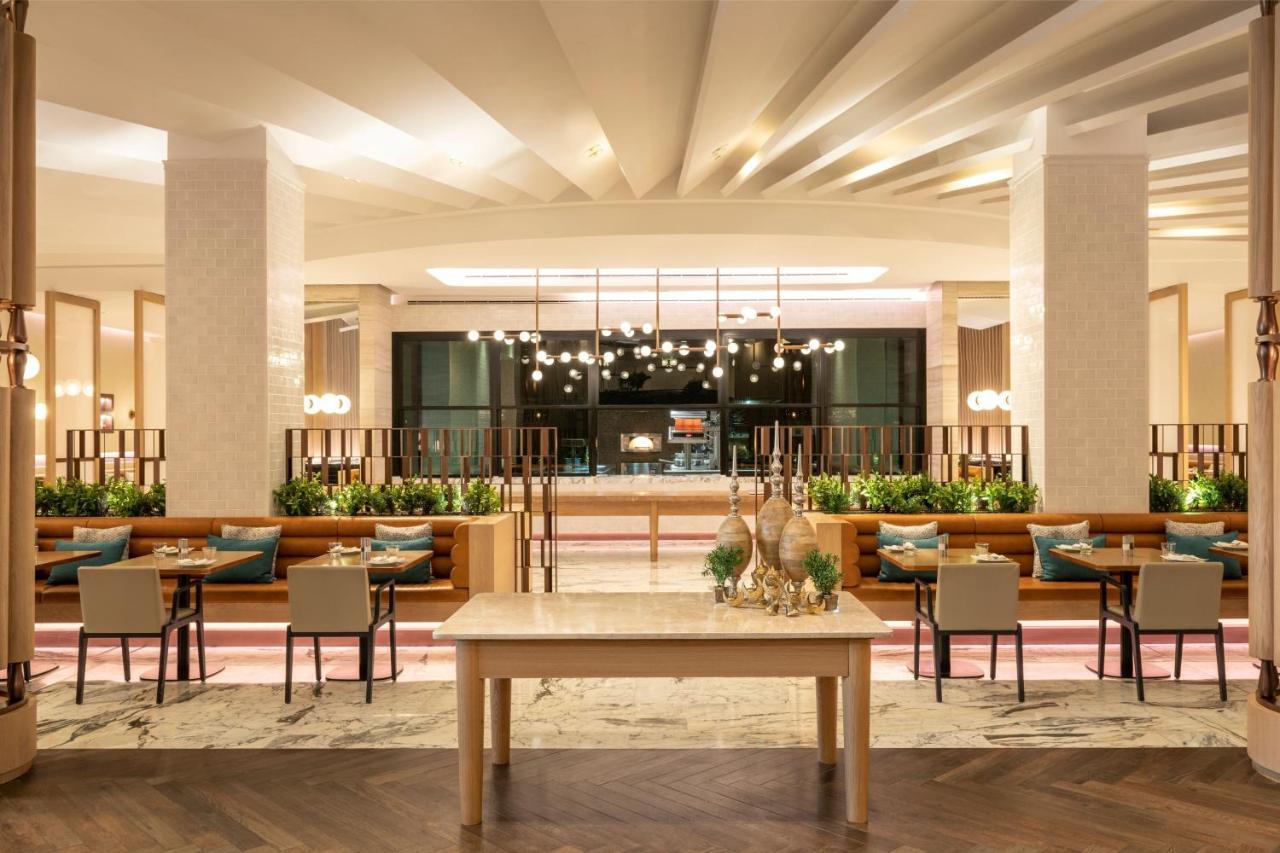 The Westin City Centre Bahrain Manama Exterior photo The lobby of the hotel
