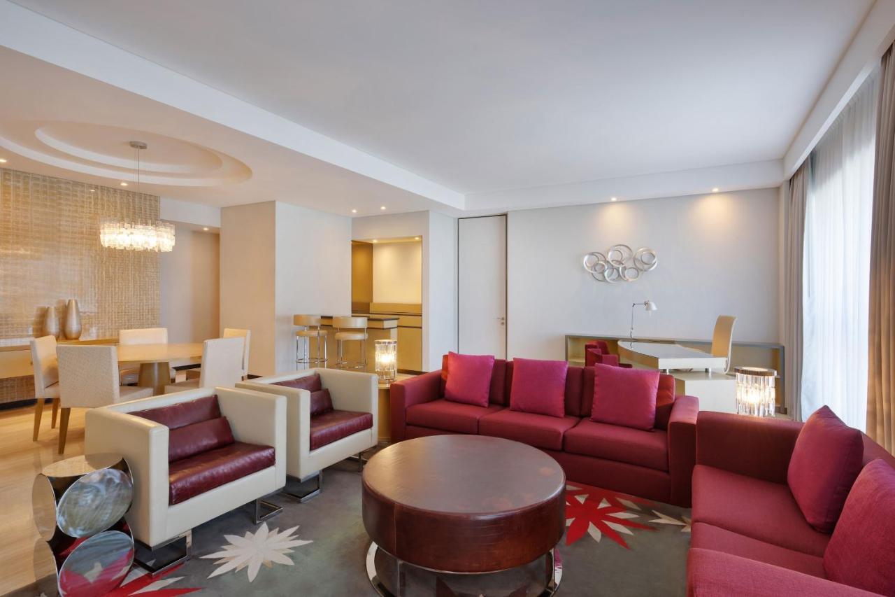 The Westin City Centre Bahrain Manama Exterior photo