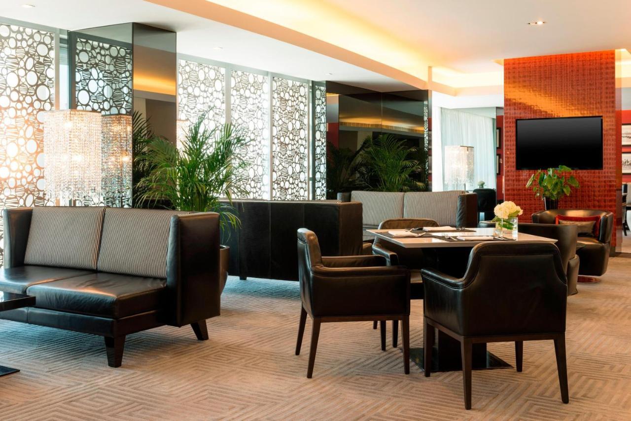 The Westin City Centre Bahrain Manama Exterior photo The lounge at the airport
