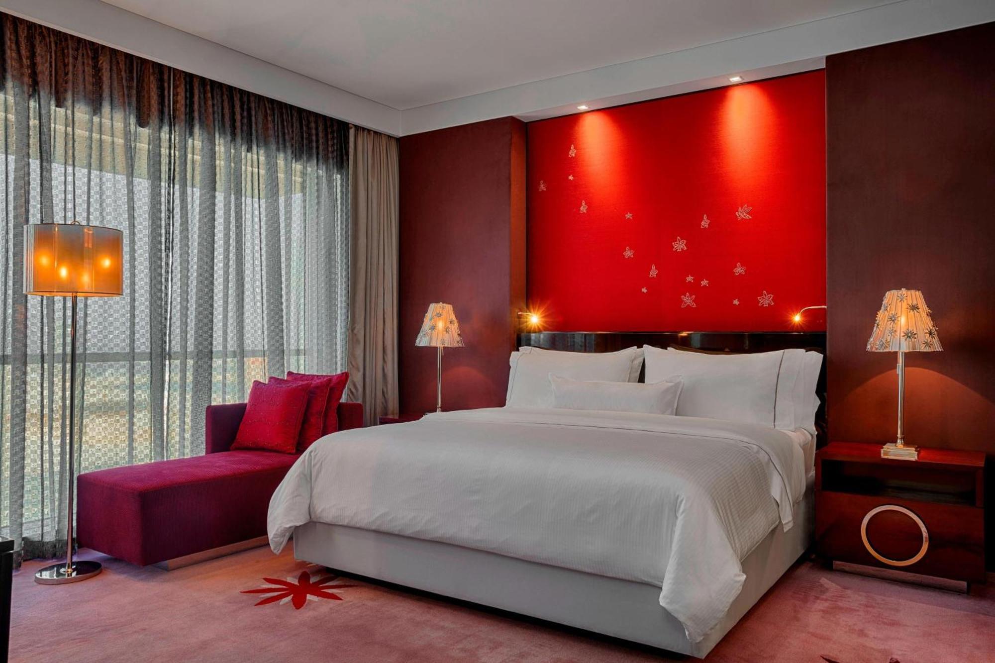 The Westin City Centre Bahrain Manama Exterior photo A guest room at the W Hotel in Beijing