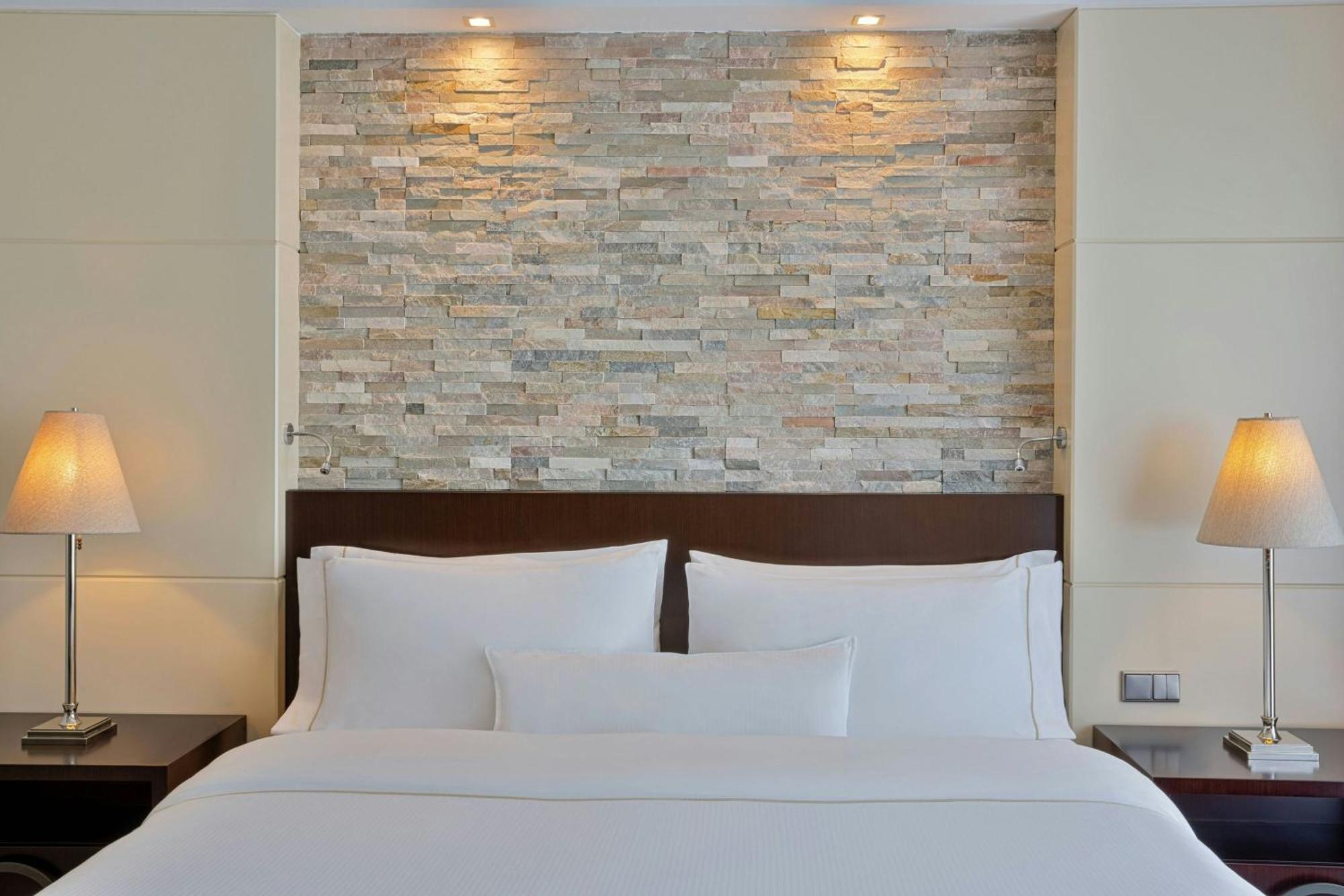 The Westin City Centre Bahrain Manama Exterior photo A bedroom at the hotel